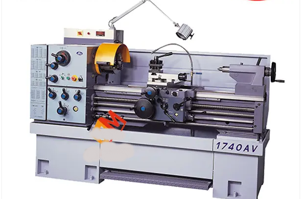 Máy tiện Gosan 1740A