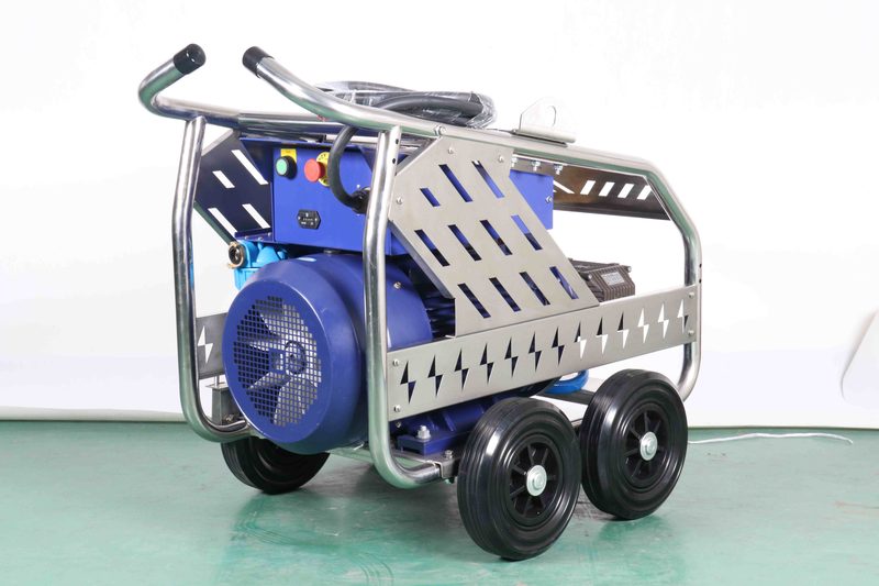 Máy rửa xe , làm sạch cao áp KN2250VE