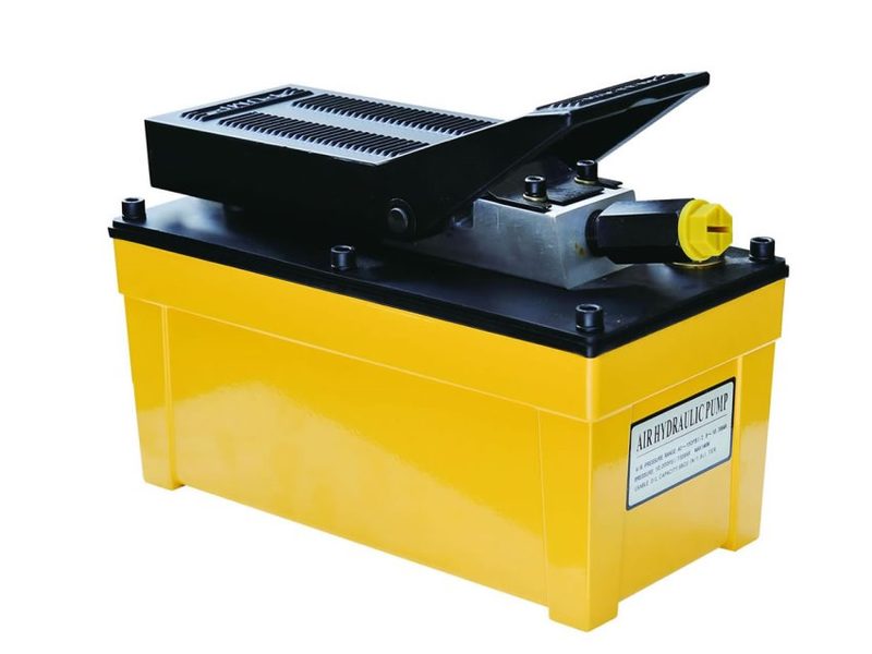 Bơm khí nén thủy lực 1.7 lít dầu TLP HHB-70BQ