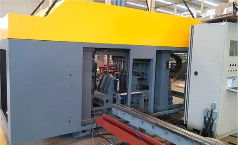Máy khoan dầm 3D CNC BNF-1500/3