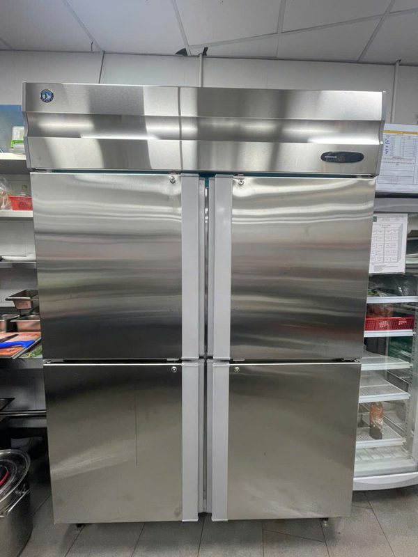 Tủ mát Hoshizaki 4 cánh HRWH147LS4