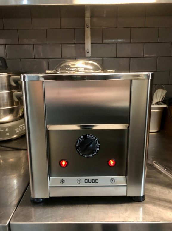 Máy làm kem cứng cube 750 ý