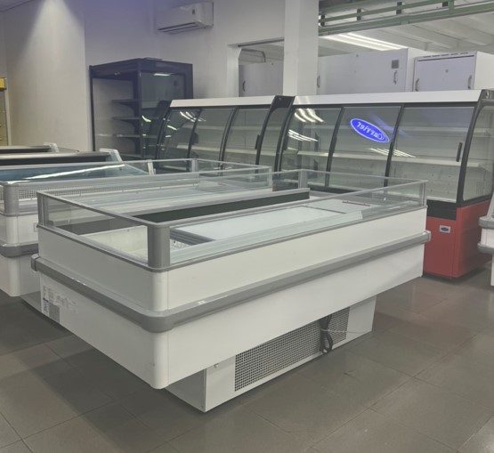 Tủ đông hở Carrier AIW0.4G