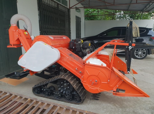 Máy gặt lúa liên hợp Mini vuông tôm 4LZ-0.6A
