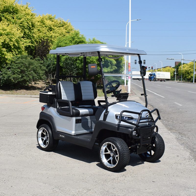 Xe golf 2 chỗ ngồi có thùng chở hàng E2B màu trắng