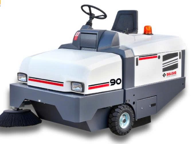 Xe quét đường Dulevo 90