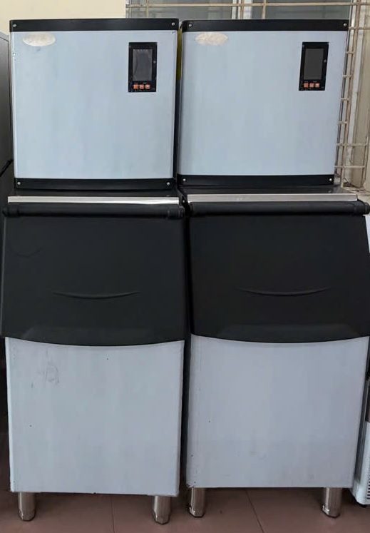 Máy làm đá Kolner BF700BW 315kg/24h